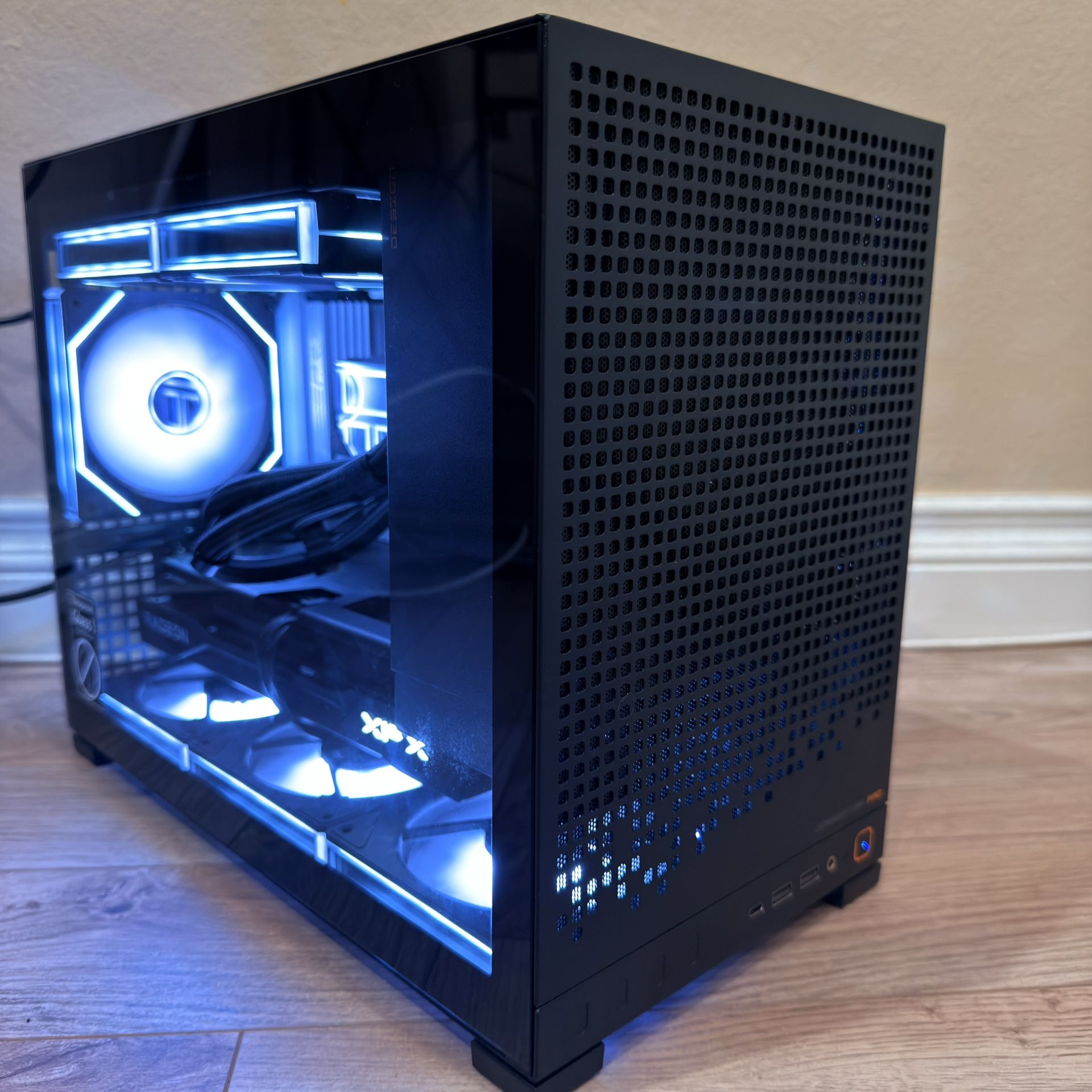Small Form Factor Gaming PC