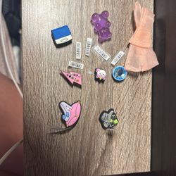 Crocs Charms