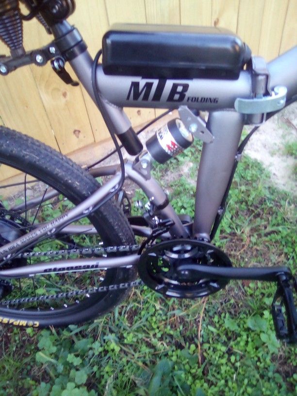 26" E bike Foldable NO LOW BALLERS, Thanks.