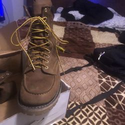 Brand New Whites  Boots