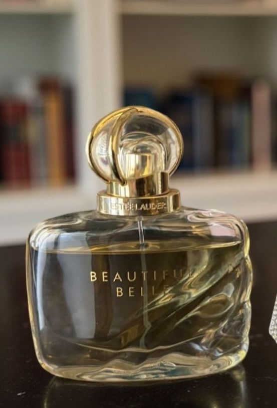 Estée Lauder Bella perfume 3.4 fluid ounces