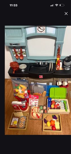 Play kitchen