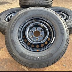 Sprinter Oem 2023 Michelin Tires And Rims Lt 245/75/16