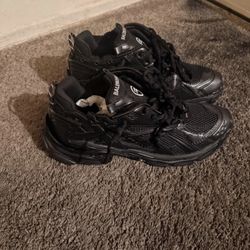 Balenciaga Runners Black 