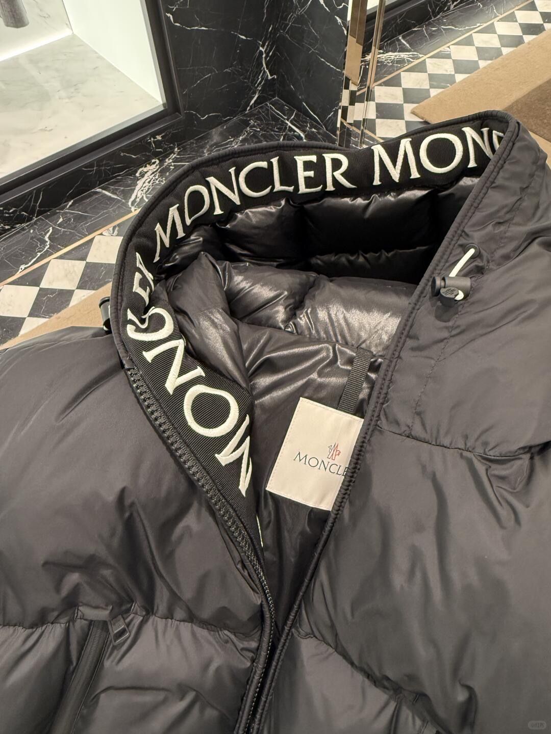 Moncler Montcla