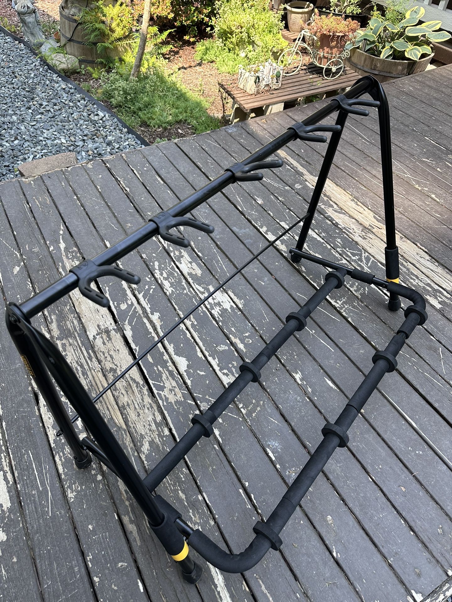 Guitar Stand