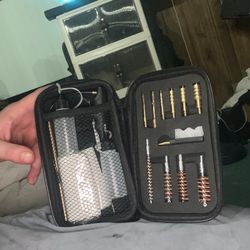 Gun Cleaning Kit