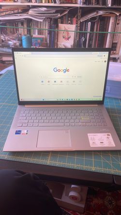 ASUS VivoBook 15