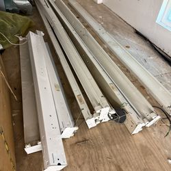 8 Foot And 4 Foot Fluorescent Lights - New