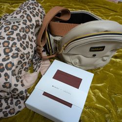 Baby Carrying Bundle *PICK UP ONLY*