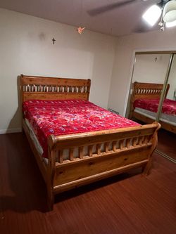 queen bed frame (real wood)