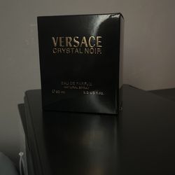 Versace Crystal Noir Woman