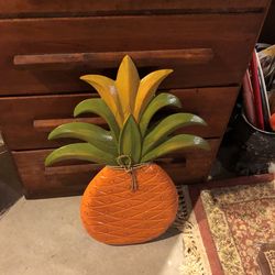 Wooden Pineapple Decoration