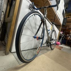 JAMIS Quest Aluminum Racing Bike  Shimano 105