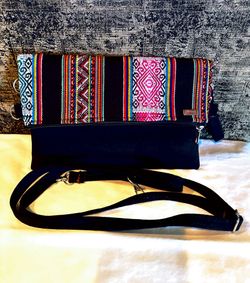 Handcrafted Peruvian Leather and Wool Colorful Patterned Hand Bag