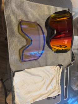 Smith Squad XL ChromaPop Ski/Snowboard Goggles + Bonus Lens