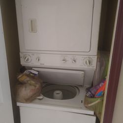 Wash And Dryer 