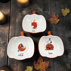 Rae Dunn Peanuts Snoopy Halloween Pumpkin Shaped Appetizer Plates Set of 3 NWT