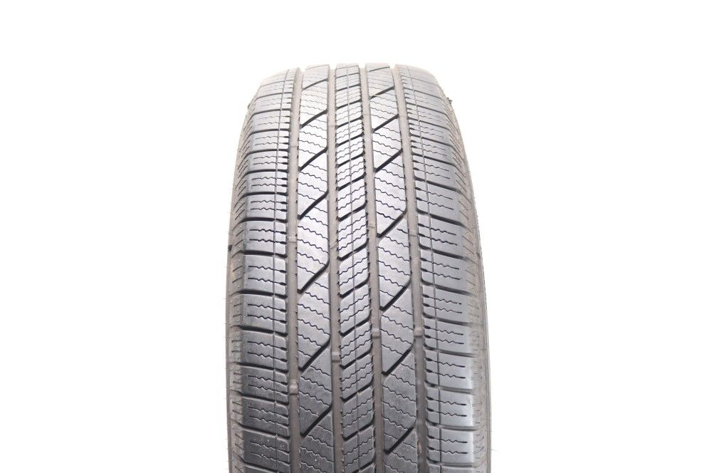 Set of 2 Used 9/32 265/65R18 114T Bridgestone Dueler LX