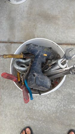 Mixed Tool Lot in Bucket