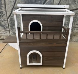 Cat Playhouse/2 Available 