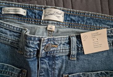 Universal Thread jean pants and shorts