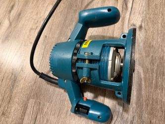 Makita Electric Router Tool and box