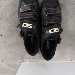 Bike Shoes Size 11