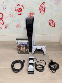 Sony Playstation 5 Disc Version - 825GB  , Bonus 1 Game ( Used Very New )