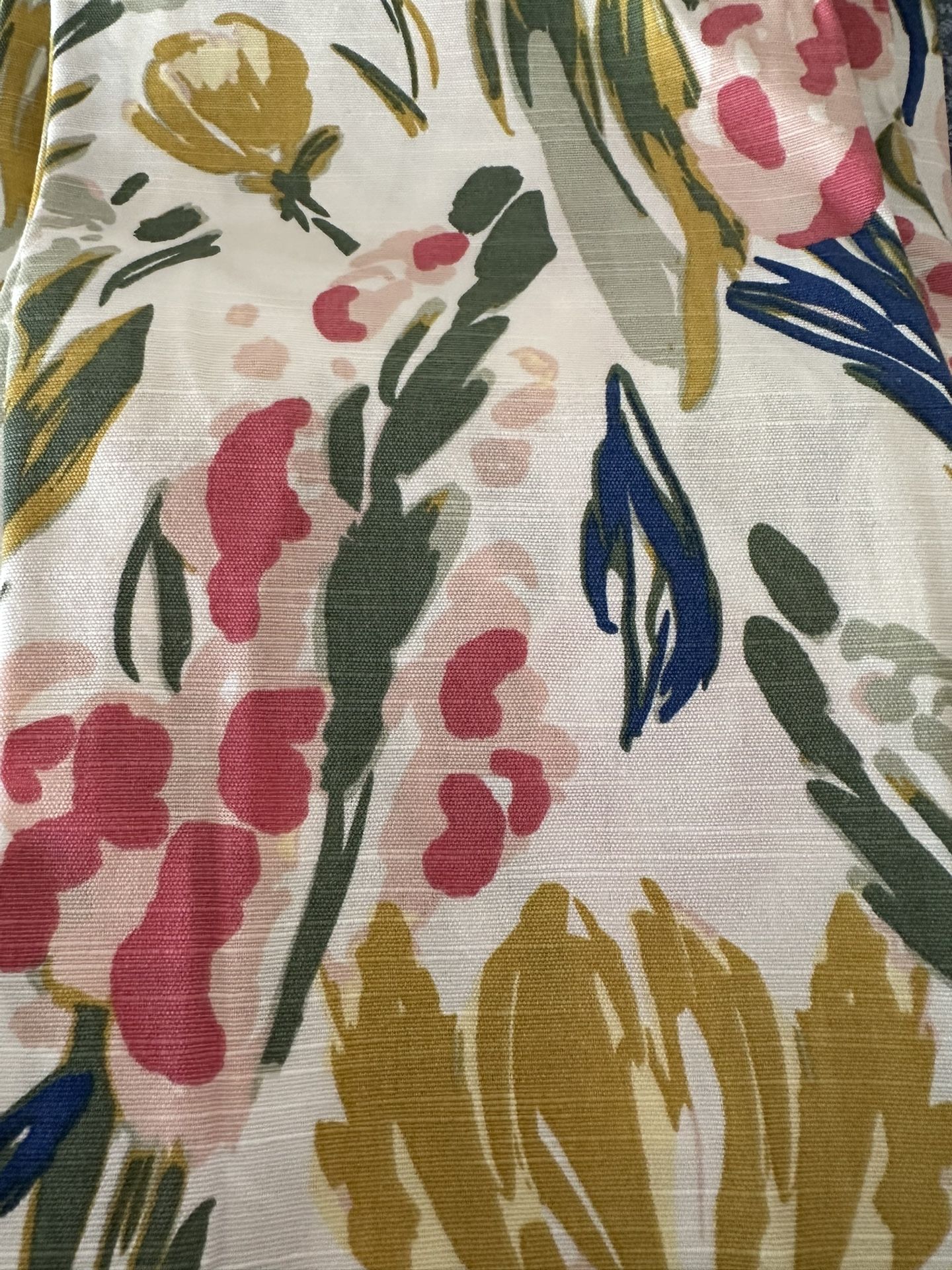 16 Oblong Tablecloths! 60”X104”