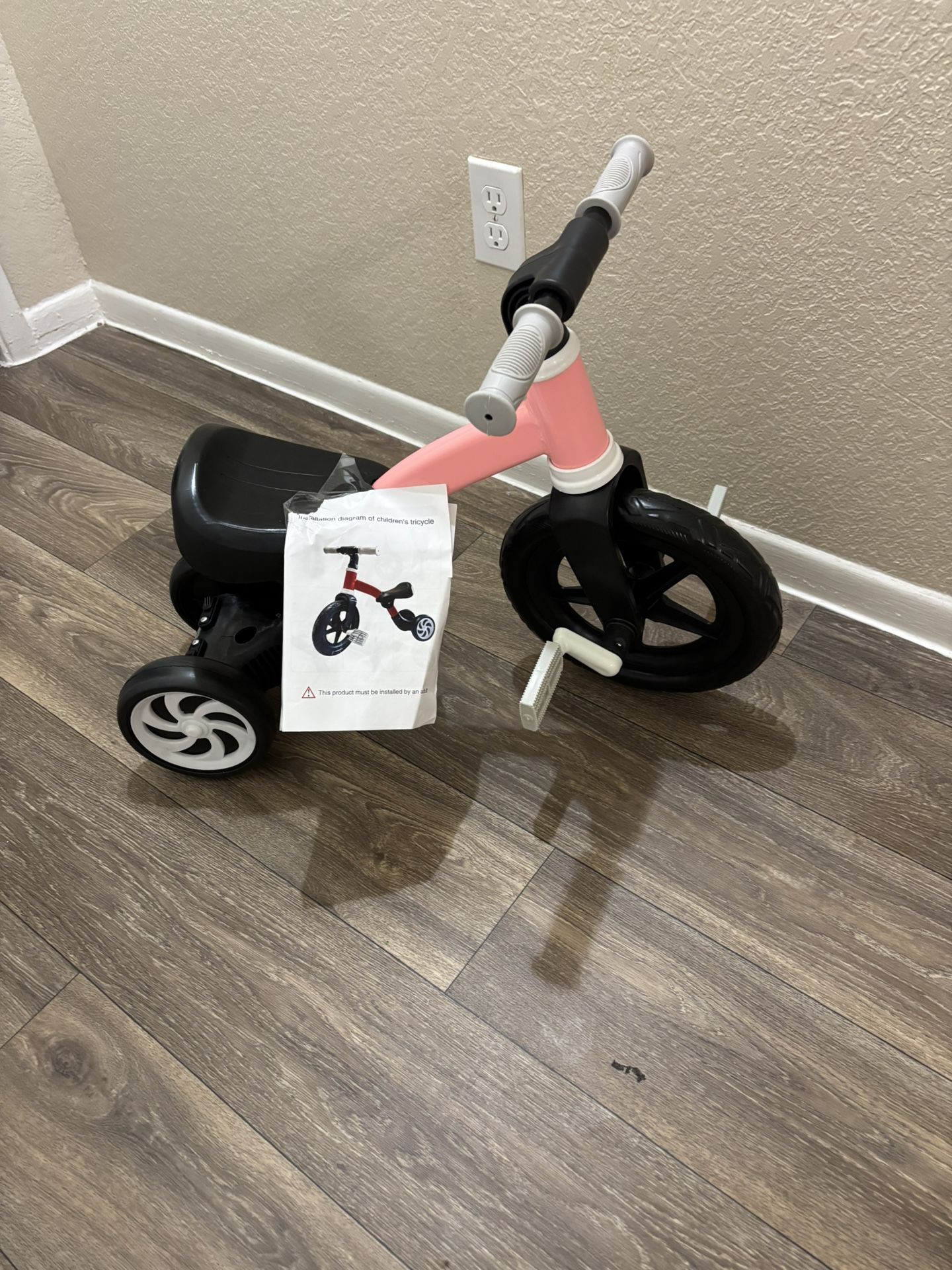 banana bike Kids Tricycles Age 2-4 - Removable Pedals and Adjustable Seat - 3 Wheel Balance Bike - 11 Inches Front Wheel - Developmental Ride for Boys