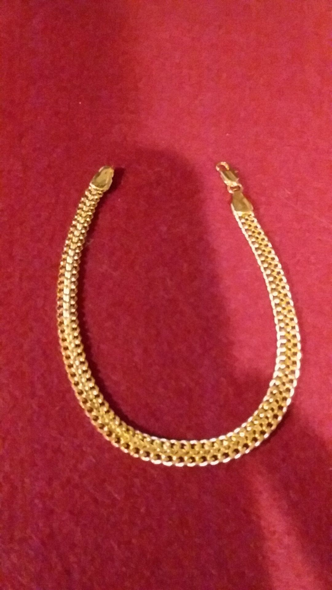 9 IN. GOLD FILLED BRACELET