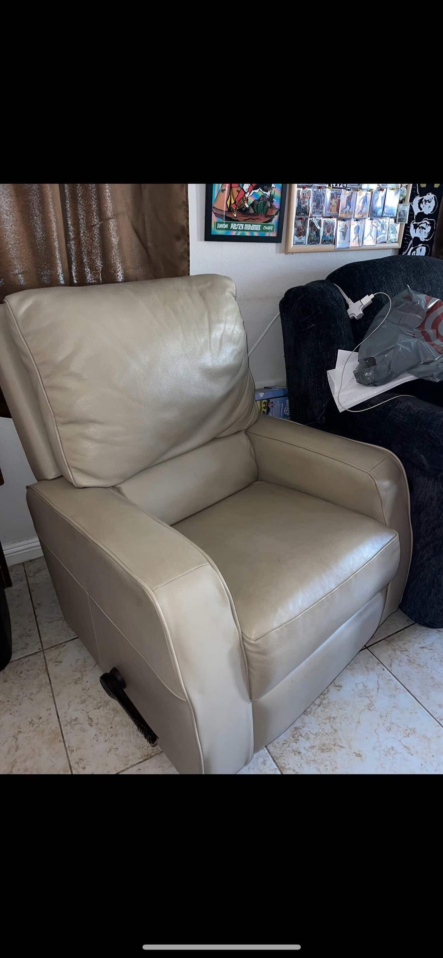 Leather Reclining Chair 