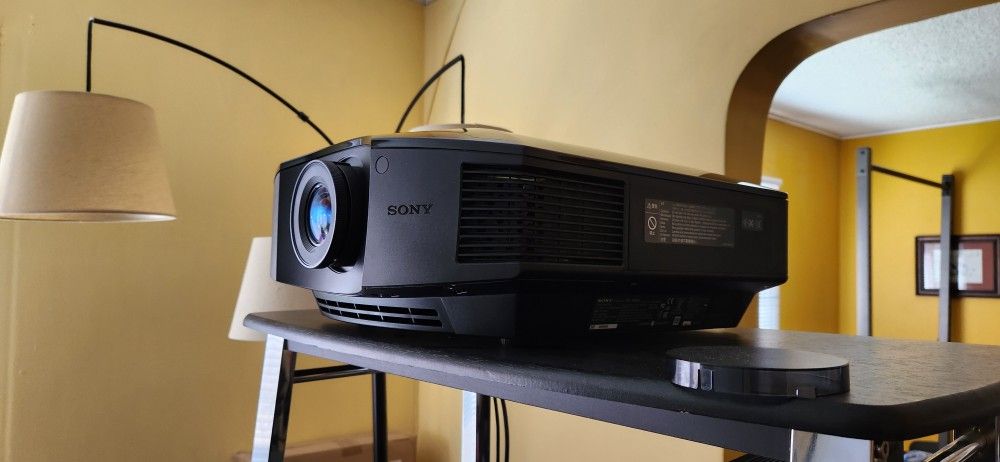 Sony SXRD Projector