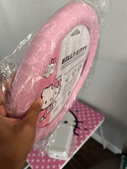 Hello kitty steering wheel cover