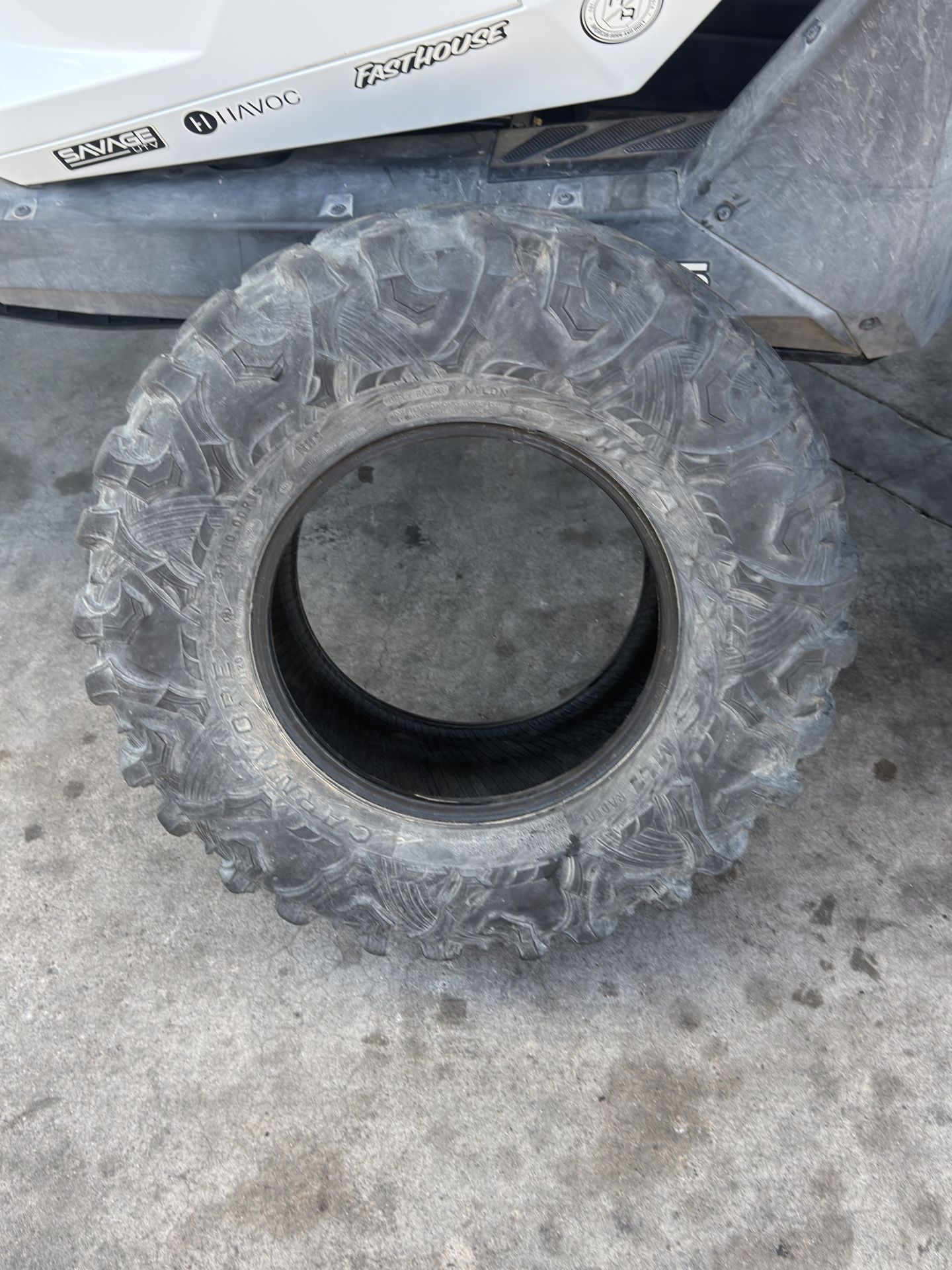 Maxxis Carnivore 31x10 R15