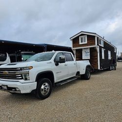 RV & Flatbed Vehicle Towing 