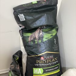 Purina dog food Vegetarian 