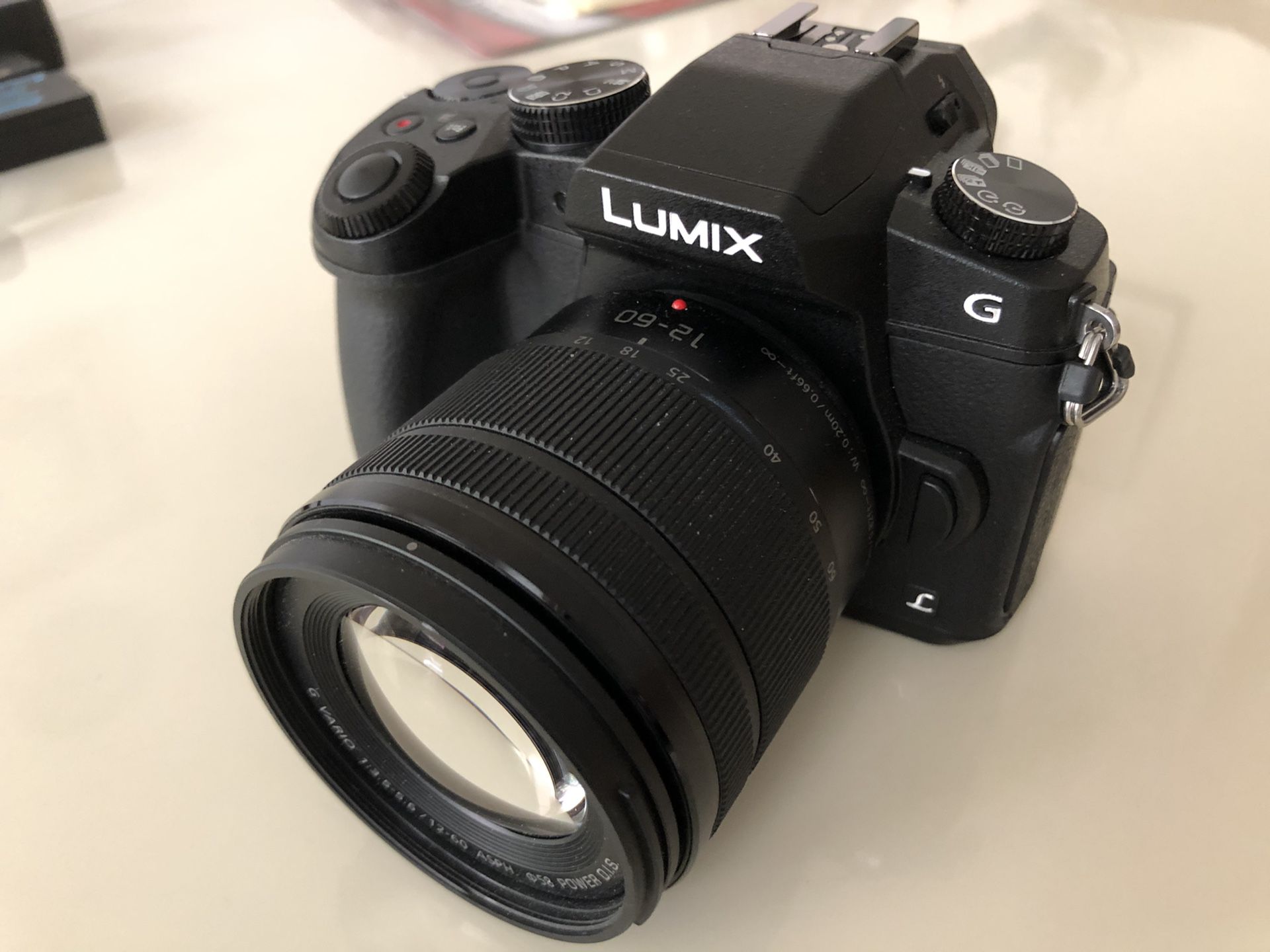 PANASONIC LUMIX G85 4K Digital Camera, 12-60mm Power O.I.S. Lens
