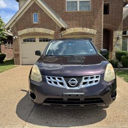**FOR SALE: 2013 Nissan Rogue – Reliable & Well-Maintained!**  