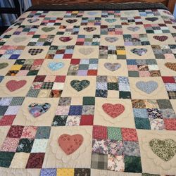  QUILT AMISH Hearts And Nine Patches DATED 2004