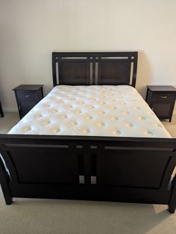 Queen size Stearns & Foster Haraway Firm EPT Mattress