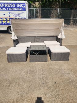 🔥 Luxury Outdoor Patio Daybed Lounge Set w/ Retractable Canopy 🔥delivery available