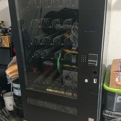 Vending machine 