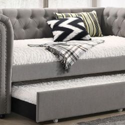 Gray Tufted Cloth Twin Sized Daybed w Trundle Mattresses