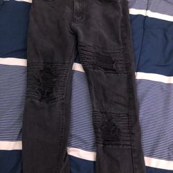 Ripped Jeans