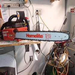 CHAINSAW HOMELITE 240