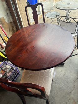 Round Wood Dining Table with Chairs