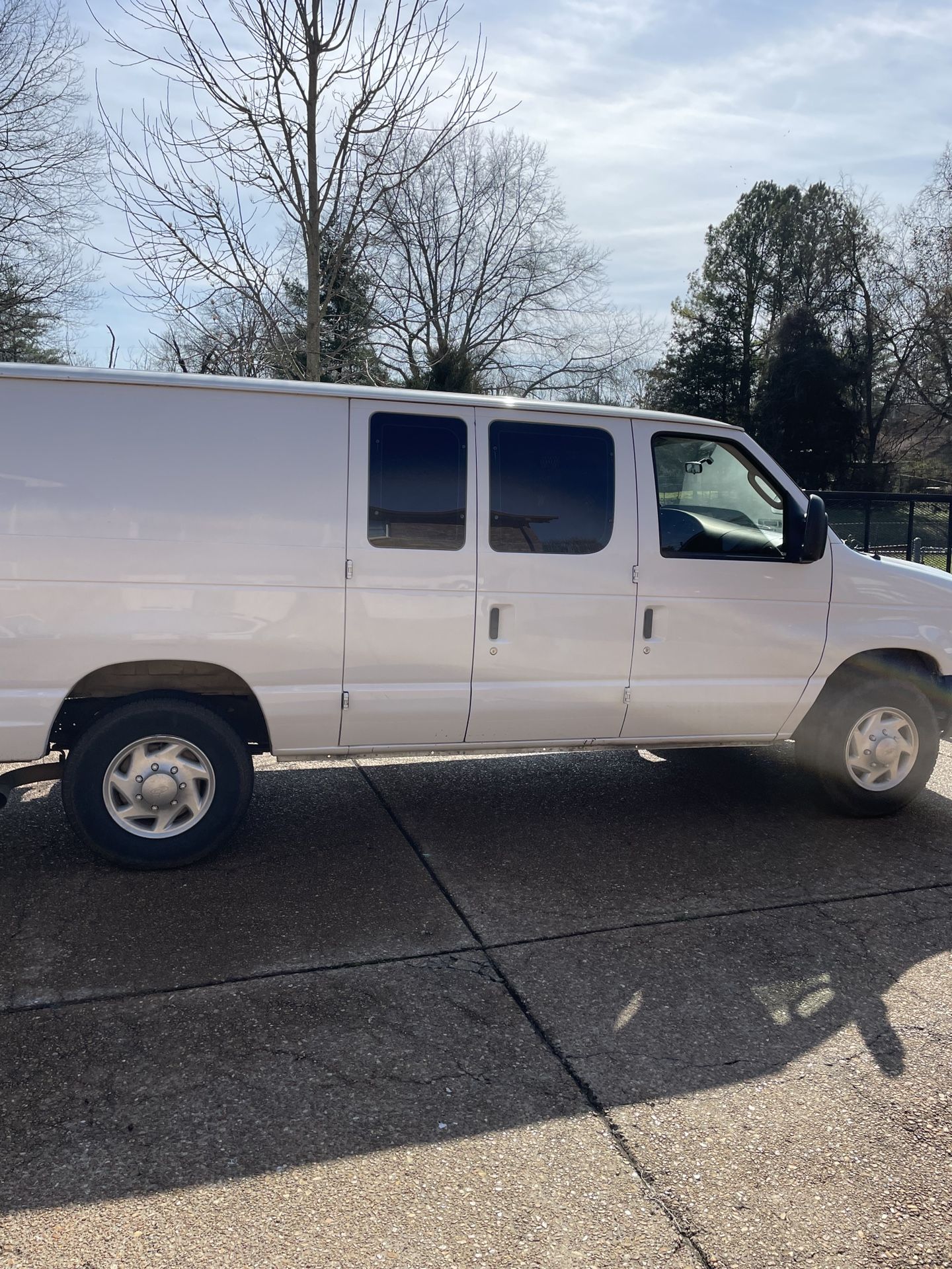 2008 Ford E-350 SD