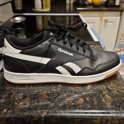 REEBOK 
Court Advance - Mens